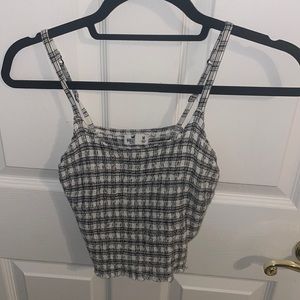 Black and white top
